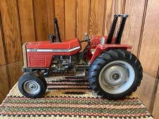 Vintage scale massey - 1/16,