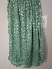 Large Lightweight Green &
