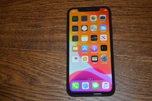 Apple iphone 64gb black - x,