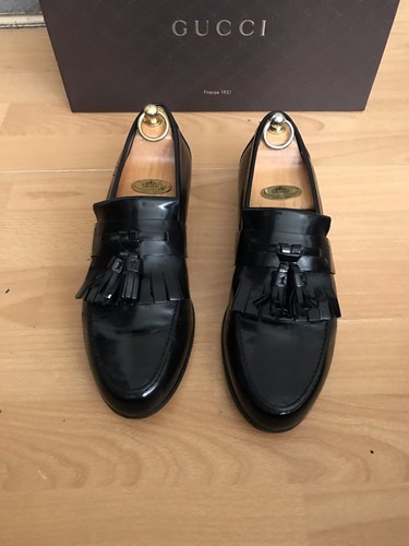 Gucci tassel black - gucci,