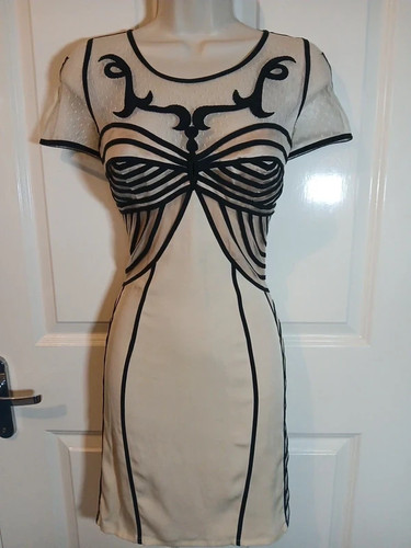 New vintage 2010 runway - 2010,