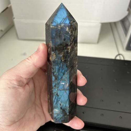 Stunning labradorite 14cm - stunning,
