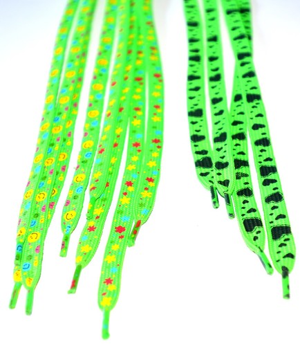 Flat coloured neon skate - coloured,