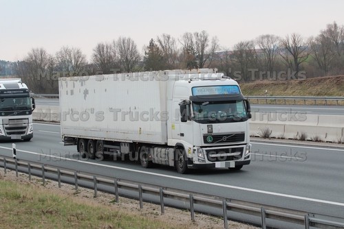 Truck photo volvo - truck,