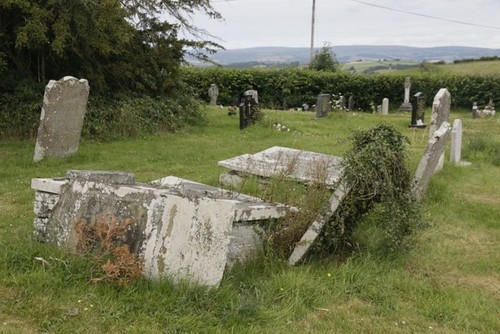 Photo 6x4 old tombs - photo, &