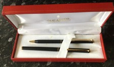 Sheaffer Black Fashion Fountain Pen with ink converter & Ballpoint pen.