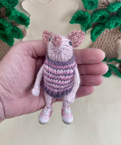 Miniature pig ornament winnie - pig,