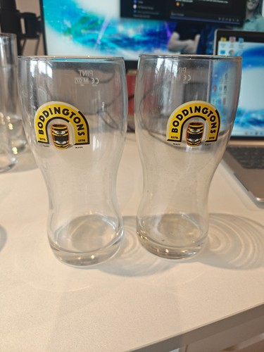 Boddingtons pint glasses - boddingtons,