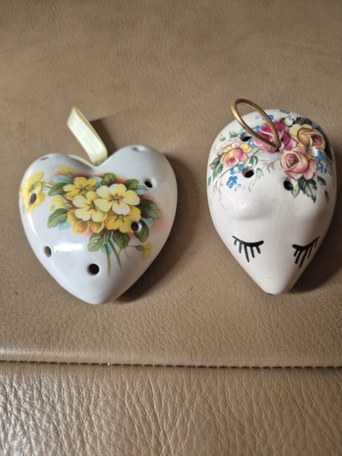 Olde pomanders in set - ye,