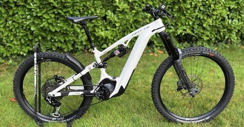 Whyte e180 works size medium - e180,