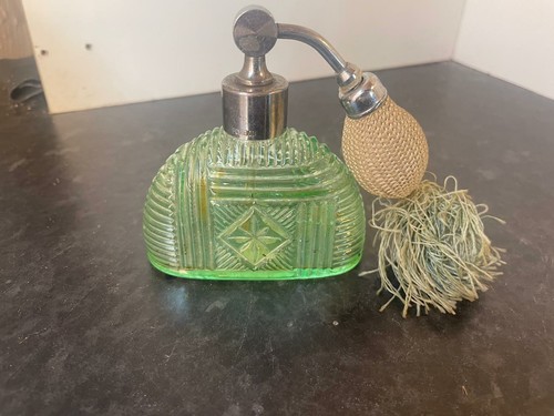 Vintage art deco green - art, glass