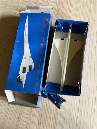 Vintage wooster plastic - wooster,