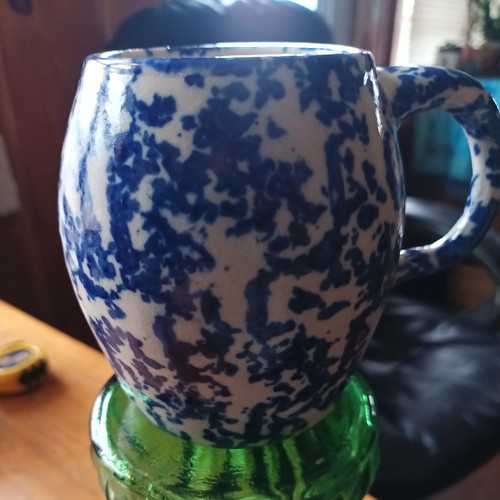 Marshall pottery hand - hand, turned