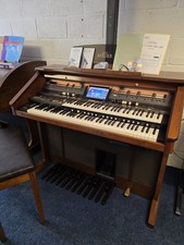 Roland Atelier At800 Artist