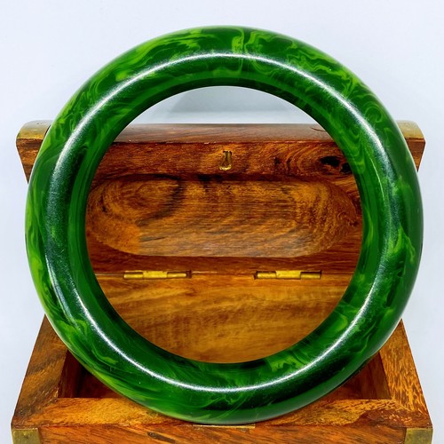 Swirled rare 1930 vintage - swirled,