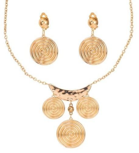 Roman style jewelry - style,
