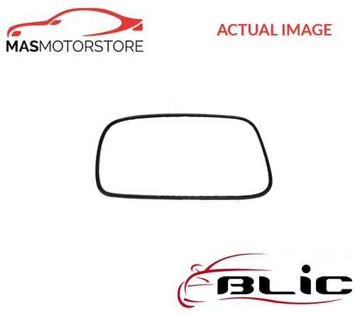 Rear view mirror - view,