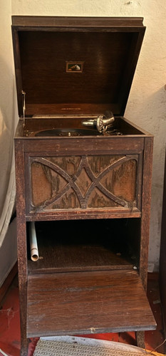 Hmv his master voice - hmv, master’s