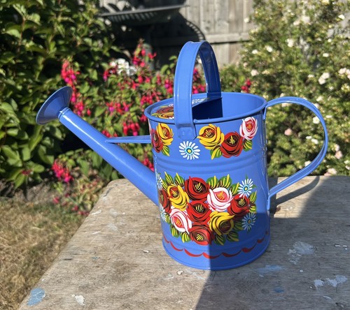 Hand painted blue metal - blue,
