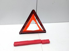 AUDI TT MK3 FV 2015 EMERGENCY WARNING HAZARD TRIANGLE 27R034006