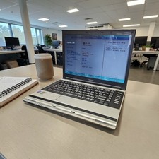 Toshiba satellite pro m70 - toshiba,