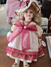 Leonardo Collection Porcelain Doll Hannah 9140
