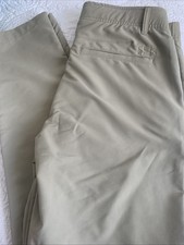 Men’s UNDER ARMOUR cream/beige   golf Trousers In Excellent Condition W34  L32