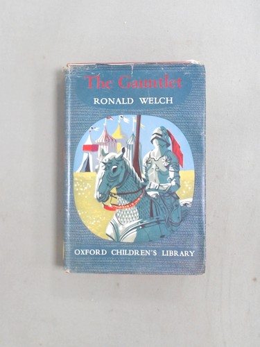 The gauntlet ronald welch - ronald,