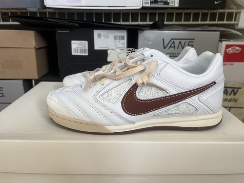 Travis scott colornike gato - colornike,