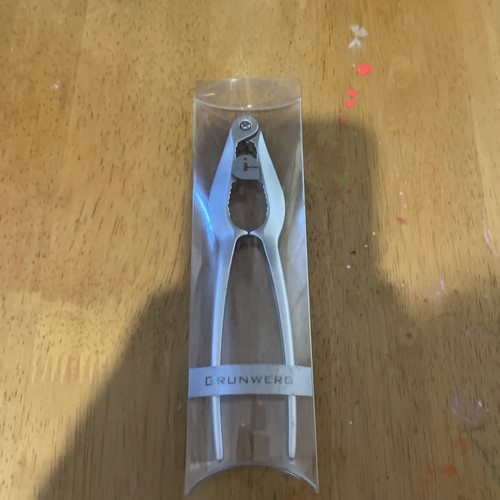 All nut cracker - nut, nutcracker