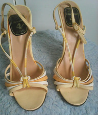 Shoes ladies retro sling back heels Littlewoods circa 1980's made in Italy.