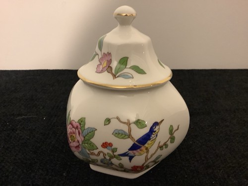 Aynsley pembroke urn - pembroke,