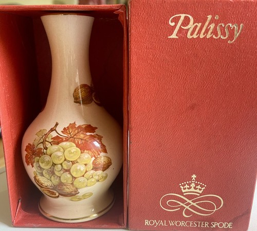 Royal worcester spade palissy - royal,