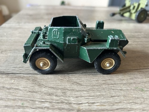 Britains daimler scout - britains, ii