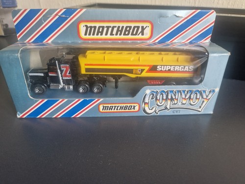 Peterbilt petrol tanker truck - peterbilt,