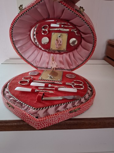 Vintage musical manicure set - manicure,