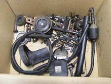 ZR-7S Fixings Nuts Bolts Genuine Kawasaki 1999-2004 A567