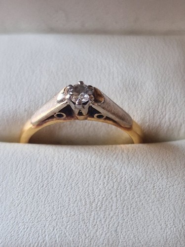 22ct band with 18ct setting - band, &