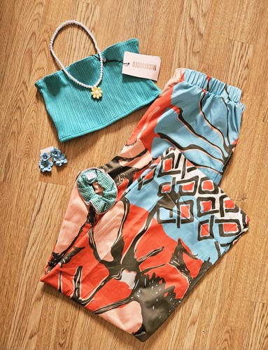 Bright summer outfit - summer,