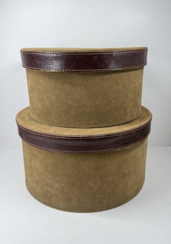 Pair vintage round nesting - pair,