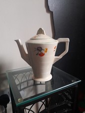 Grindley Art Deco Teapot. Beautiful Shape, Pleasing Design.