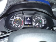 INSTRUMENT CLUSTER SKODA