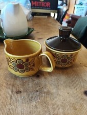 Vintage Royal Worcester Palissy Sierra Sugar Bowl With Lid And Milk Jug (1)