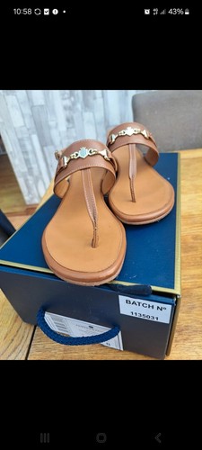 Fairfax favor thornham tan - &,