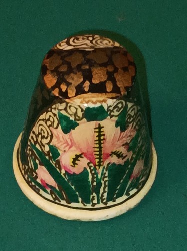 Lacquer wood hand painted - wood,