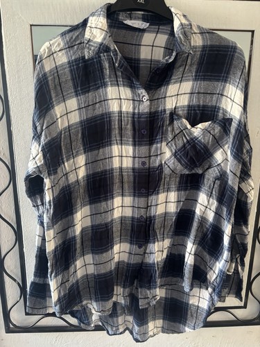 Ladies size checked shirt - size, l