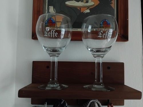 Pair leffe pint - ,
