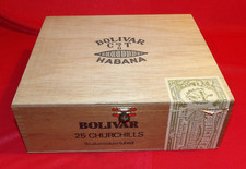 VINTAGE WOODEN EMPTY BOLIVAR