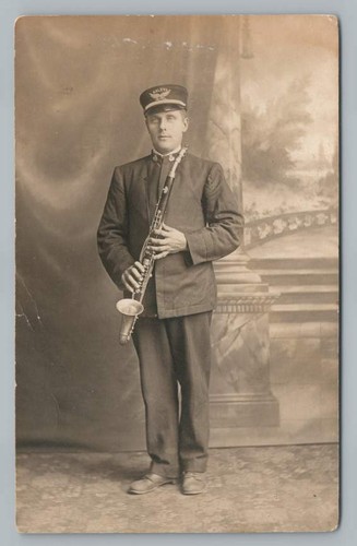 Curved reed wind instrument - reed, ~