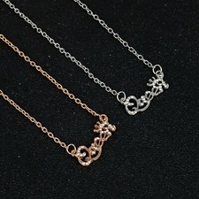 Queen Bling Necklace Gold